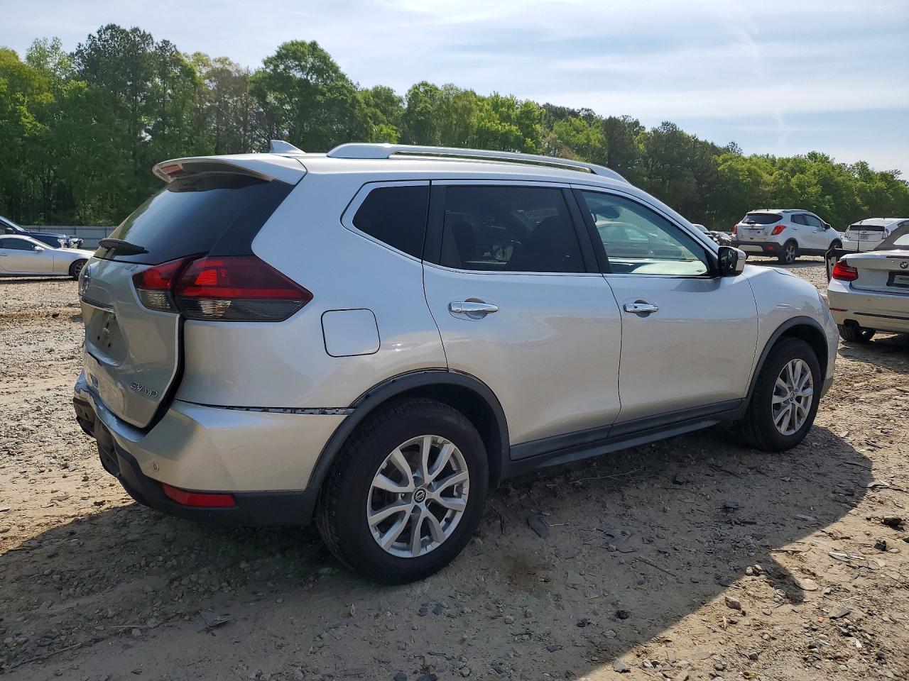 Nissan Rogue Sv