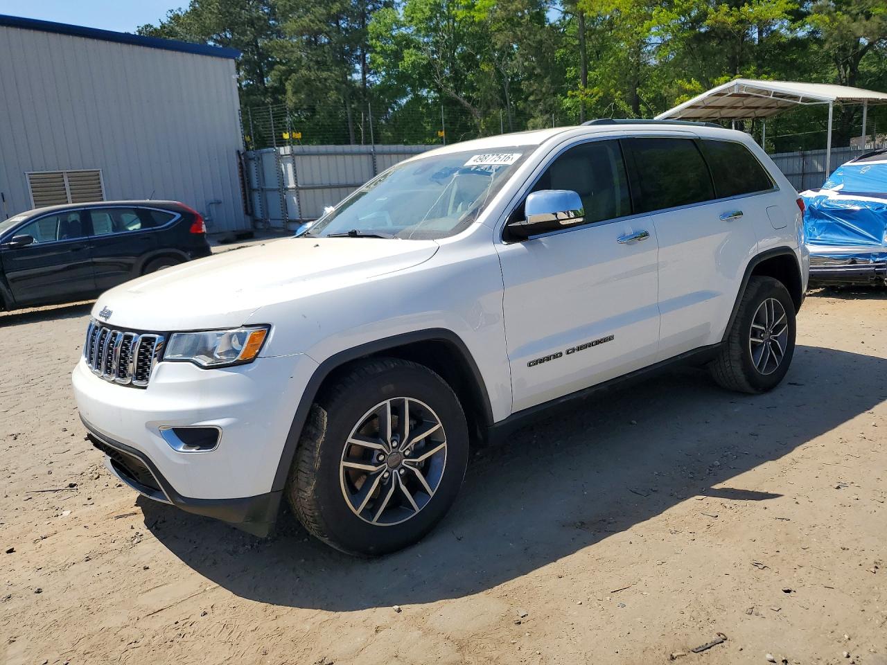 Salvage Jeep Cherokee Image