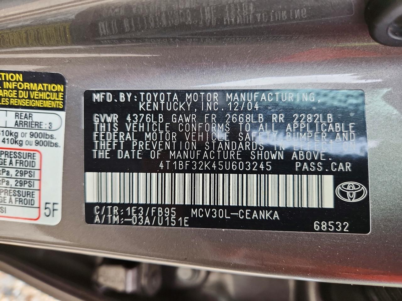 Toyota Camry Le V6