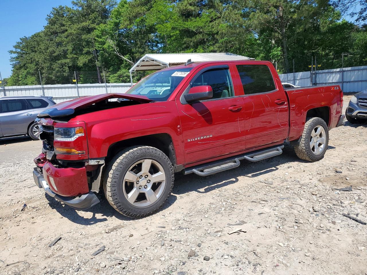 Salvage Chevrolet Silverado Image