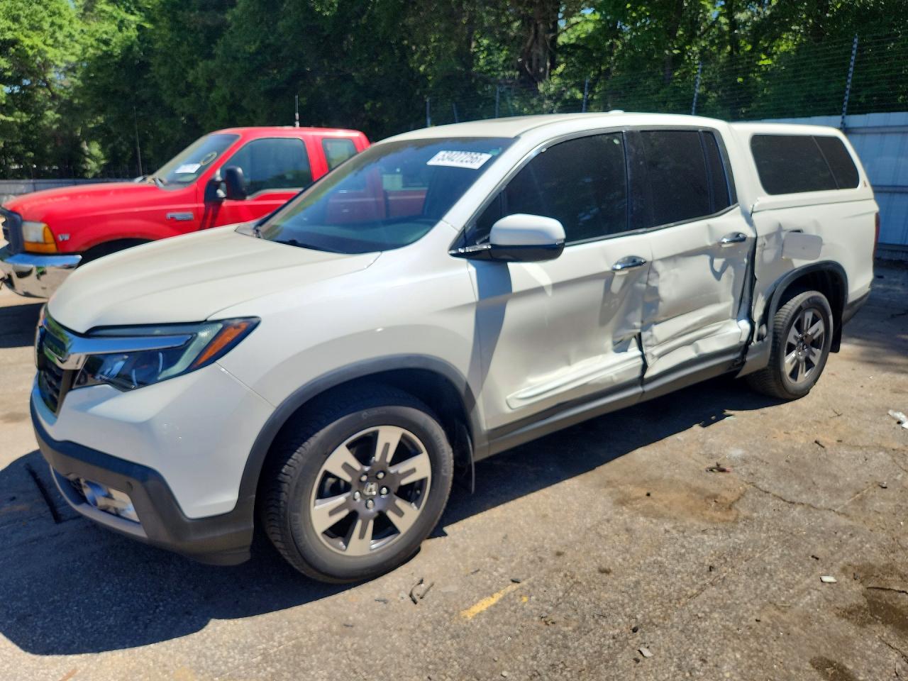 Salvage Honda Ridgeline Image