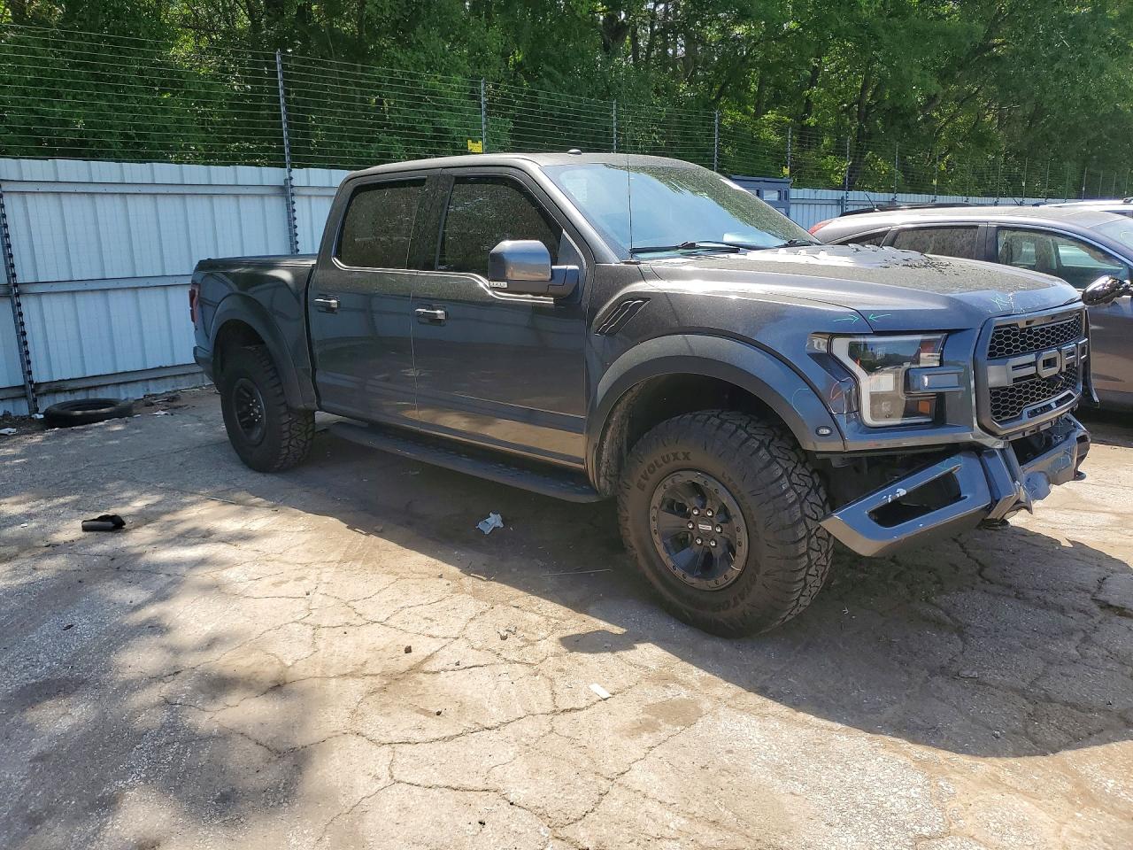 Ford F-150 Raptor