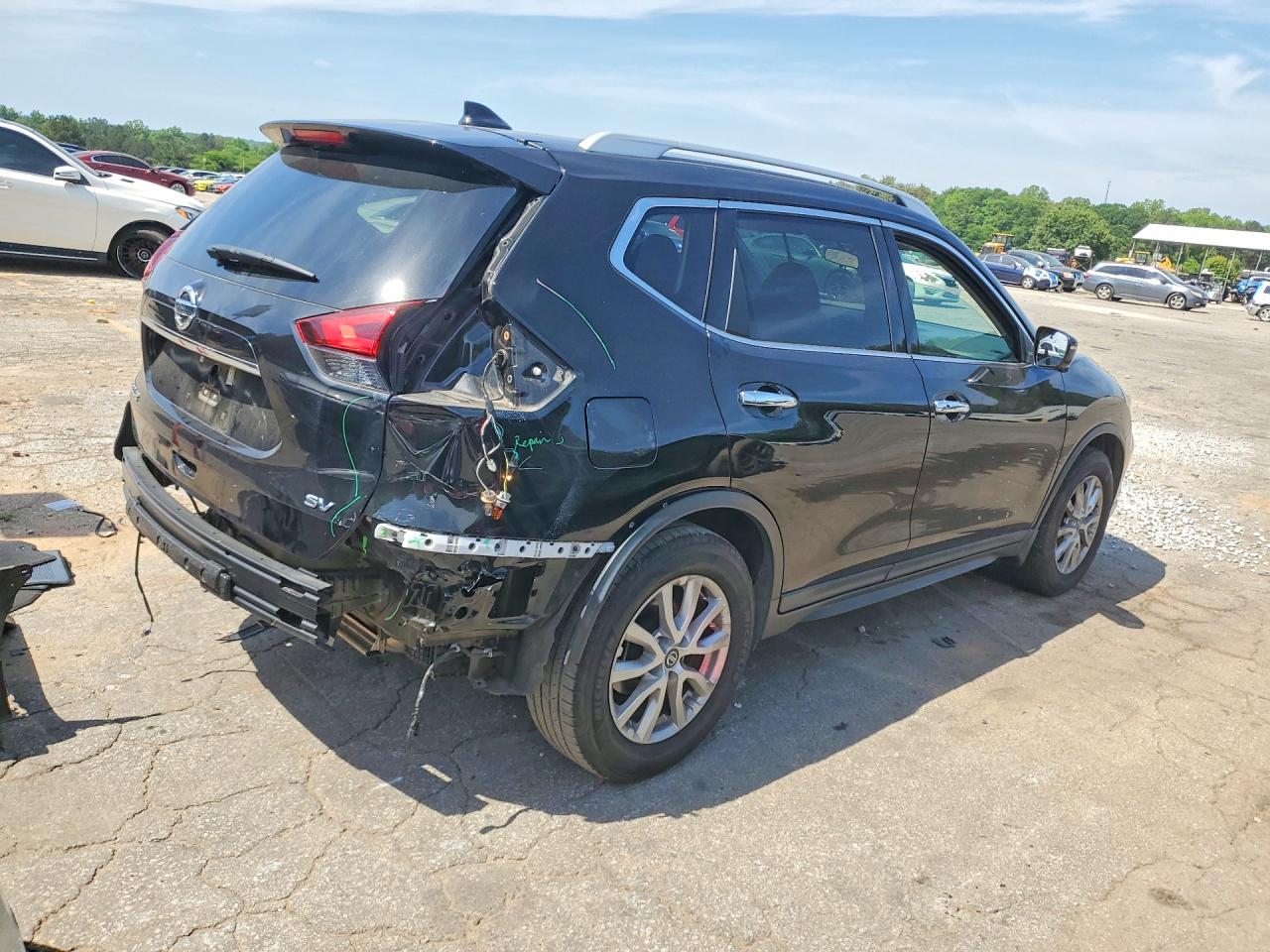 Nissan Rogue Sv