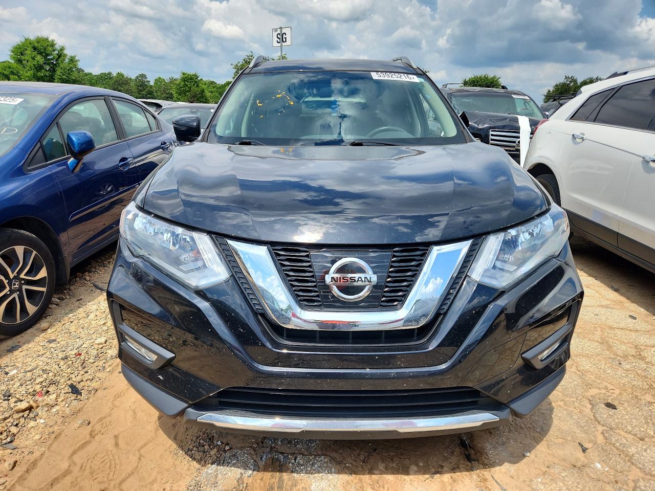 Nissan Rogue Sv