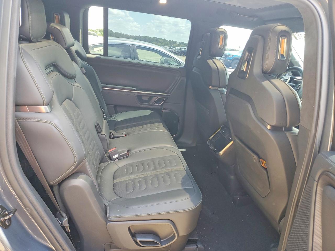 Rivian Ris Adventure