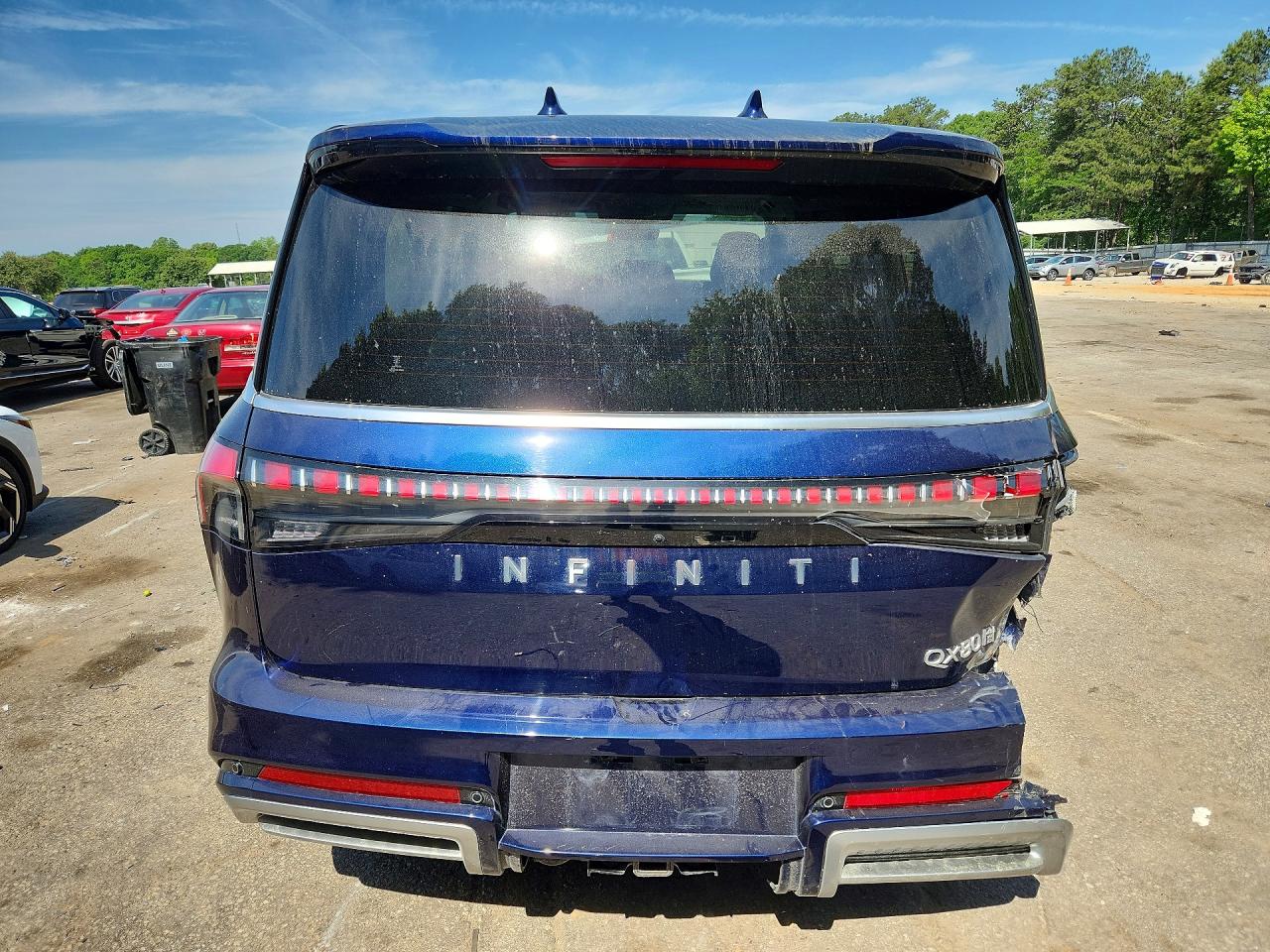 INFINITI Qx Luxe