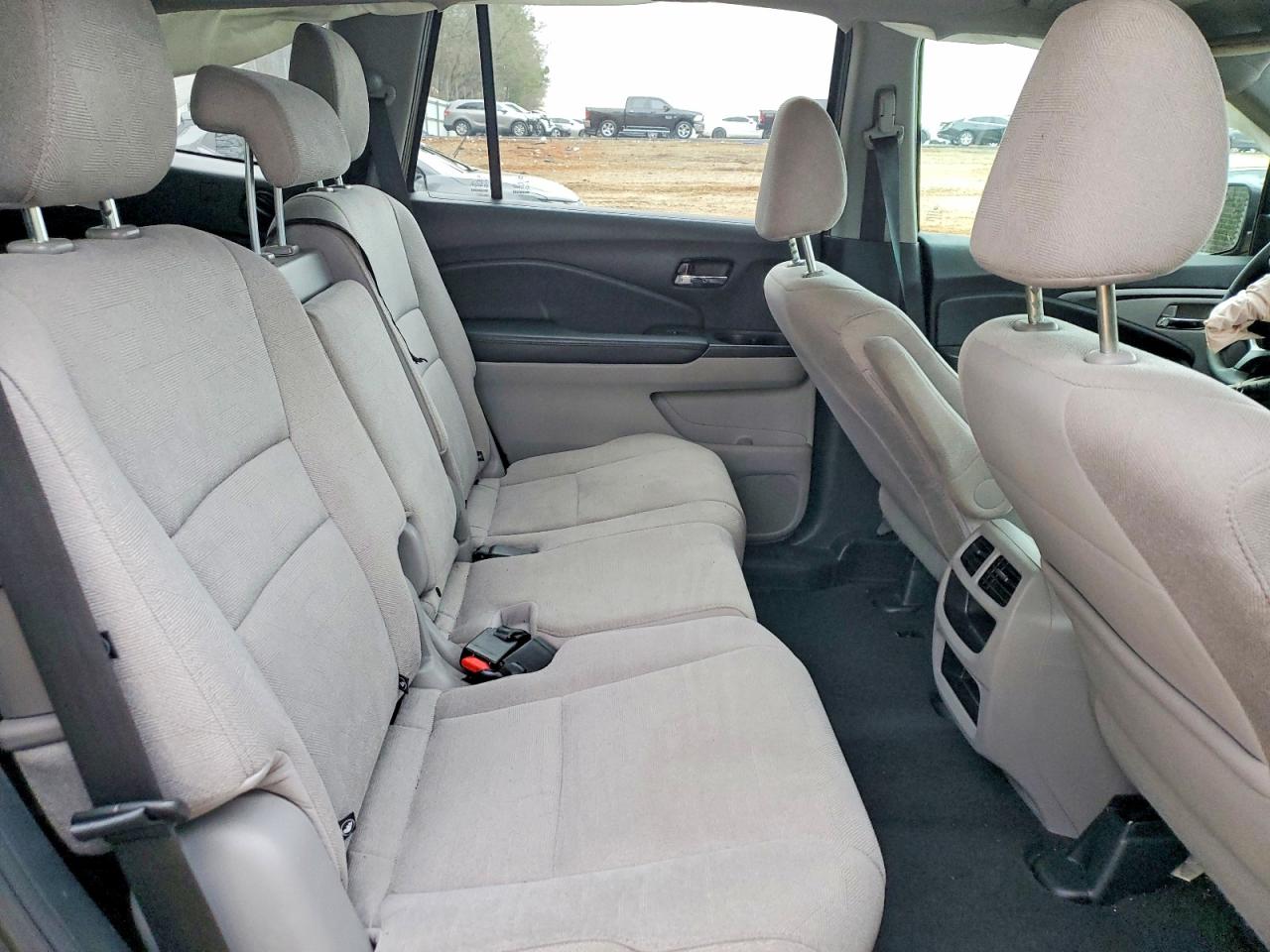 Honda Pilot Lx