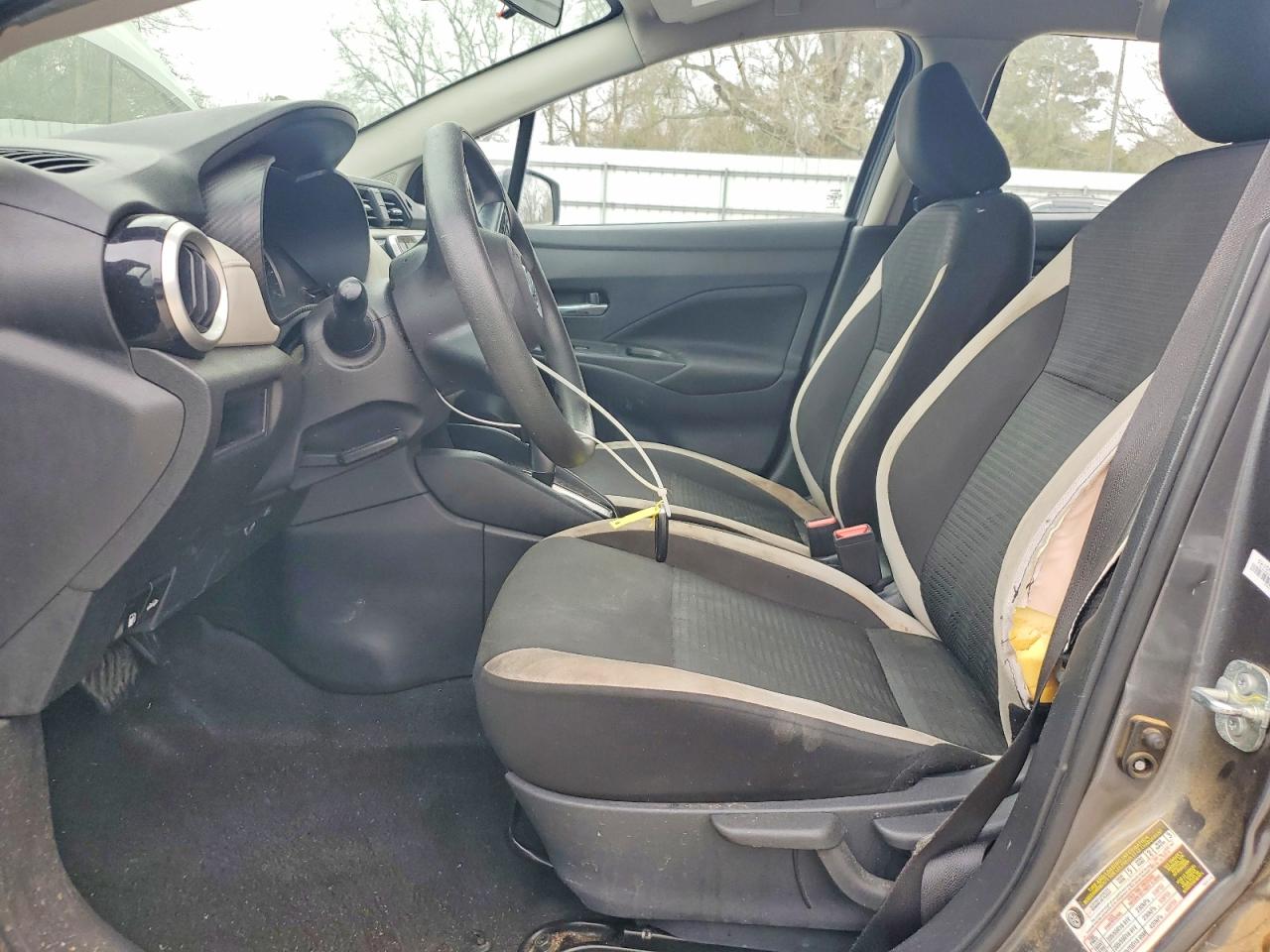 Nissan Versa Sv