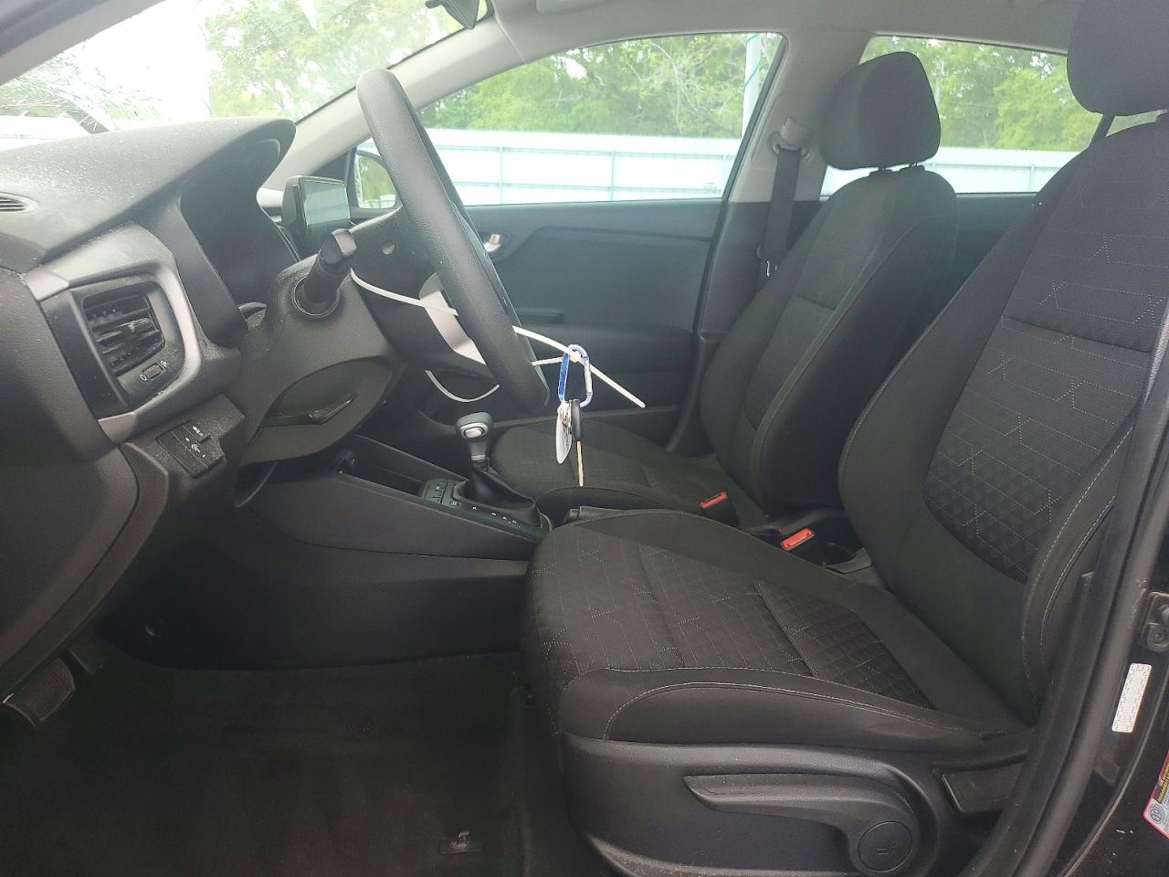 Kia Rio Lx