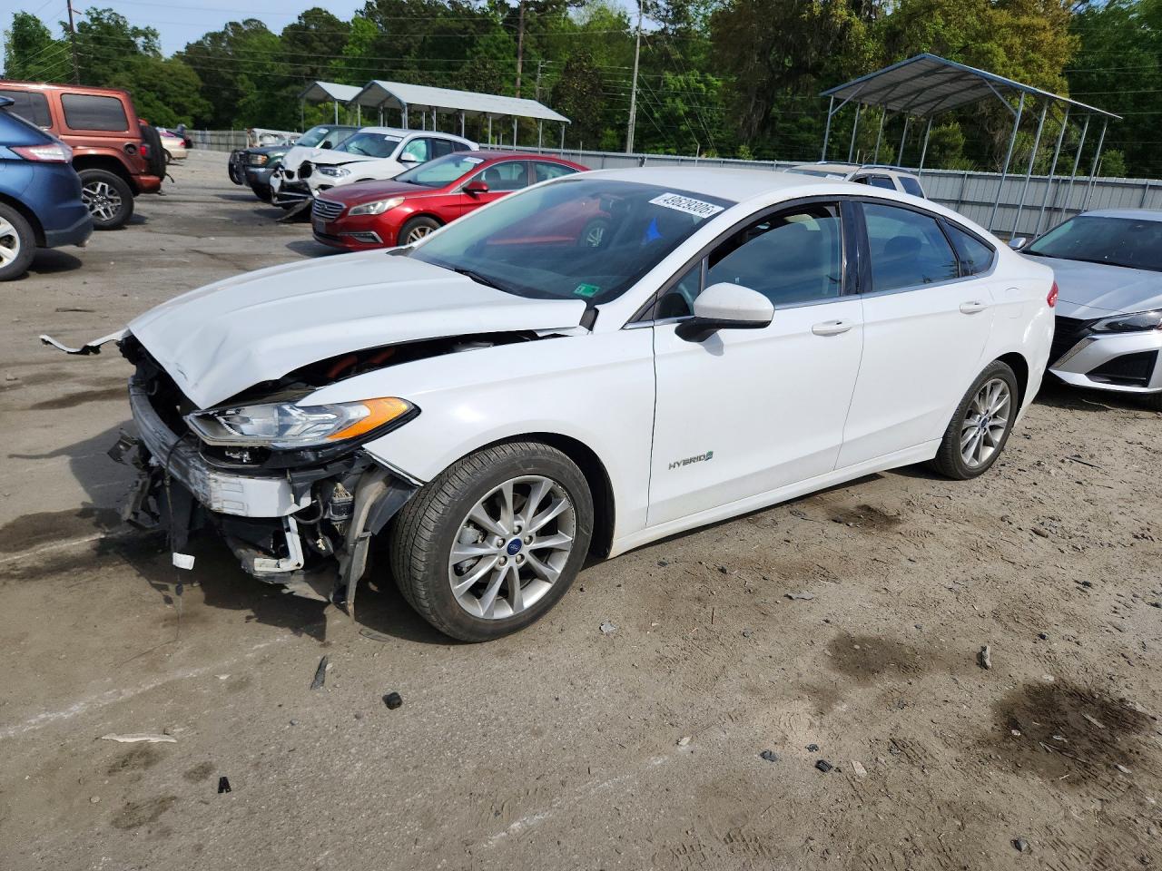 Salvage Ford Fusion Image