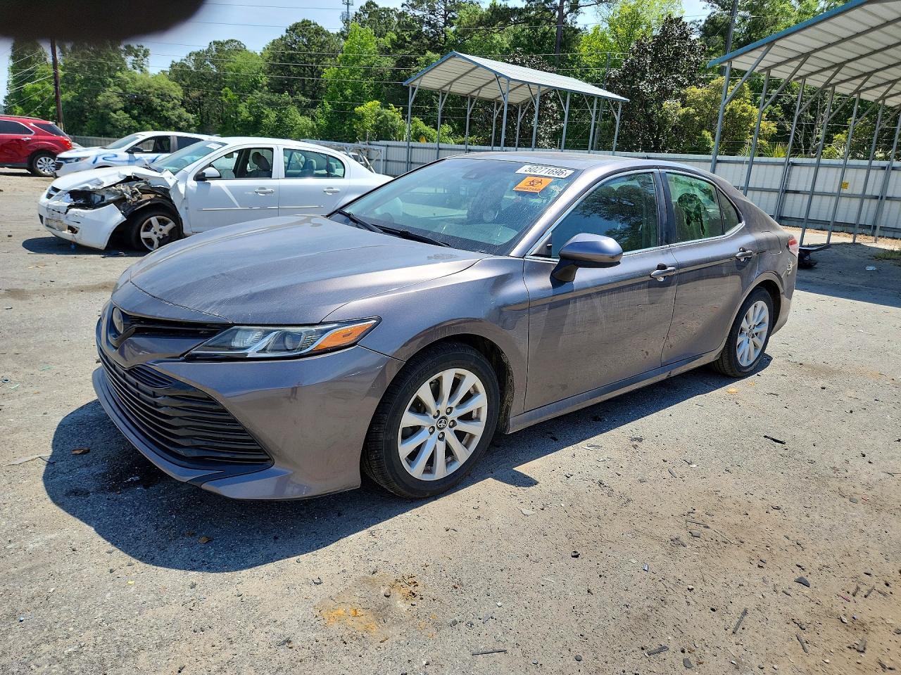 Salvage Toyota Camry Image