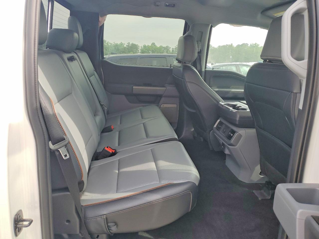 Ford F-150 Lariat