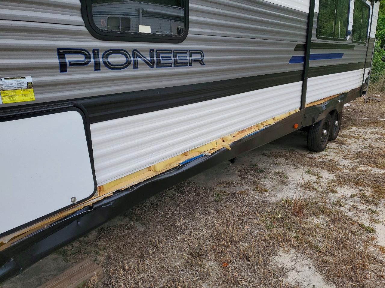 Pioneer Travel Tra