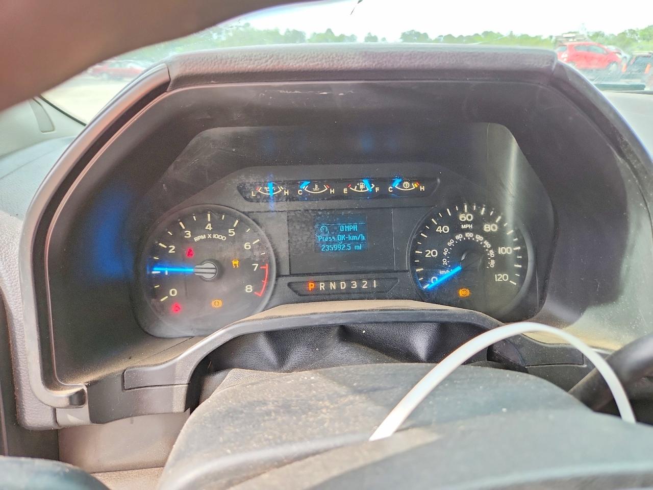 Ford F-150 Super Cab