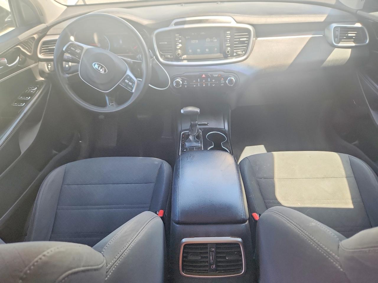 Kia Sorento S