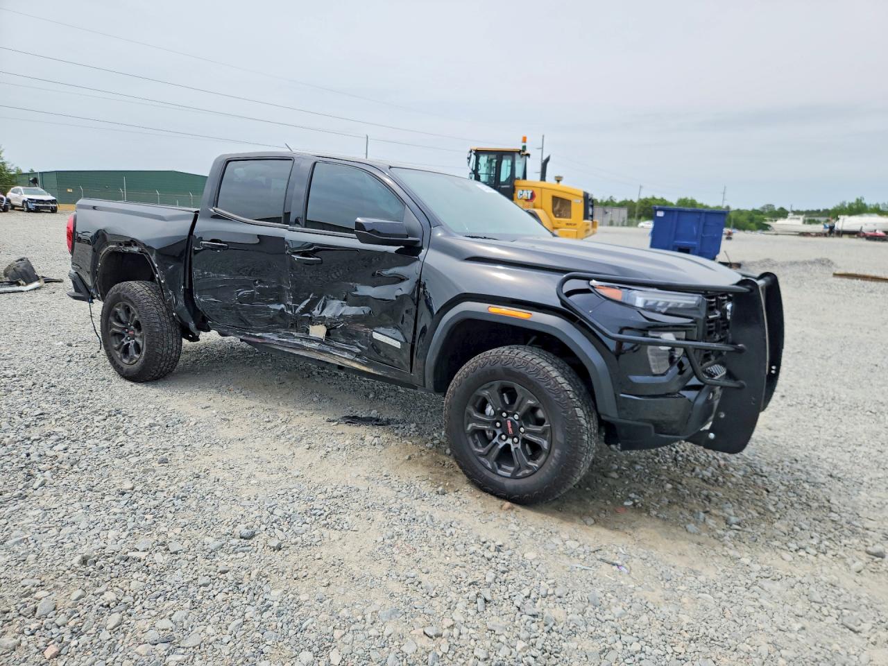 GMC Canyon Elevation