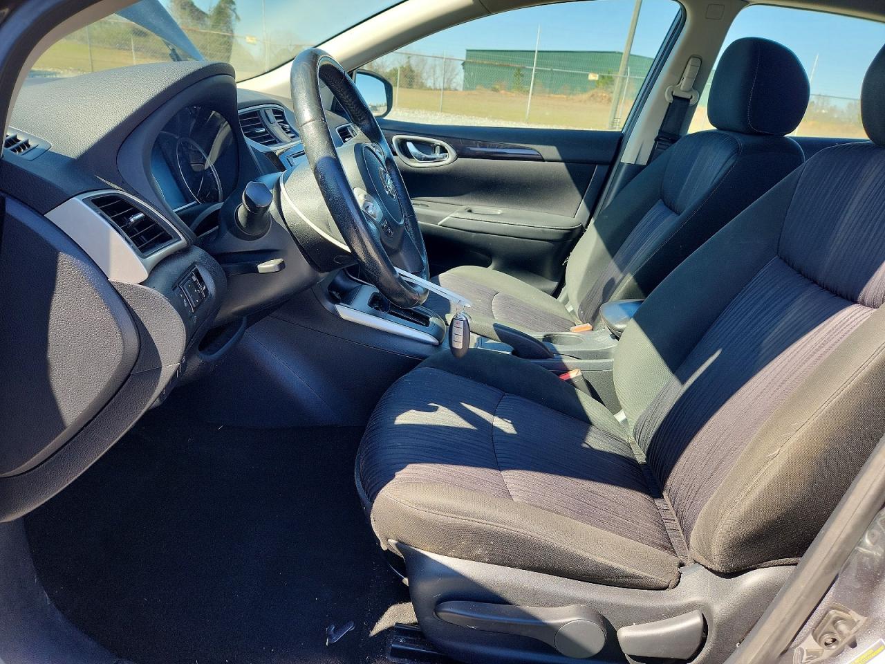 Nissan Sentra S