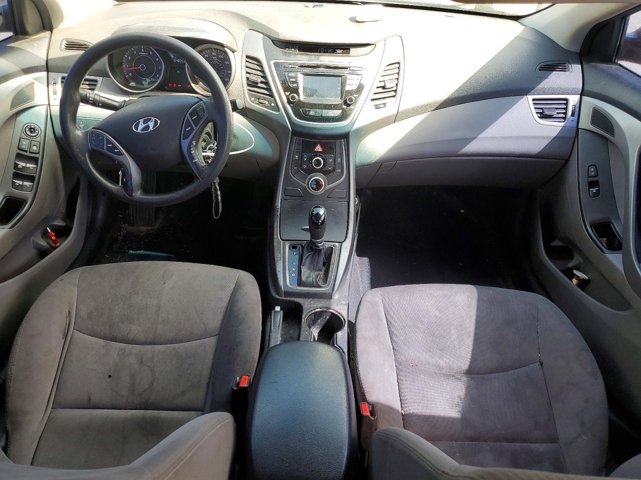 Hyundai ELANTRA Se