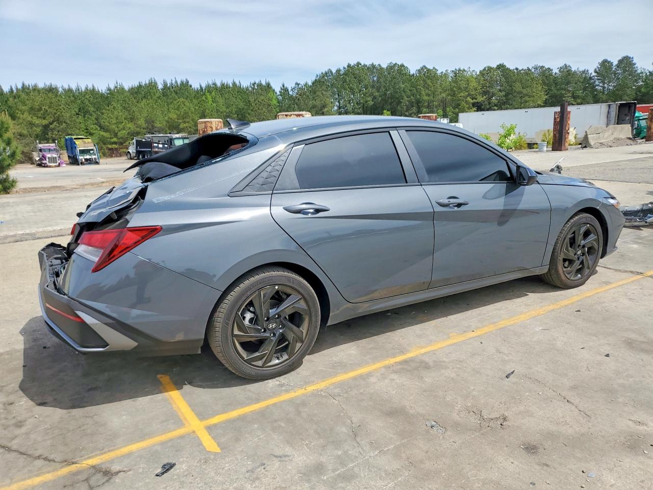 Hyundai ELANTRA Sel Sport