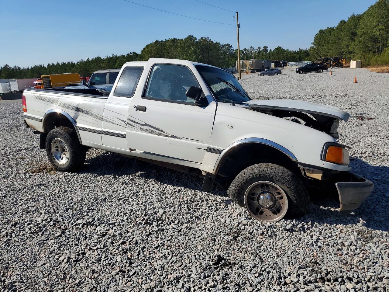 Ford Ranger Super Cab