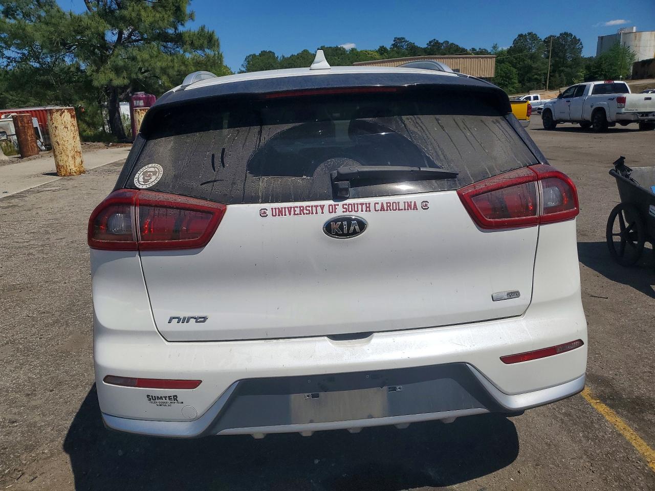 Kia Niro Lx