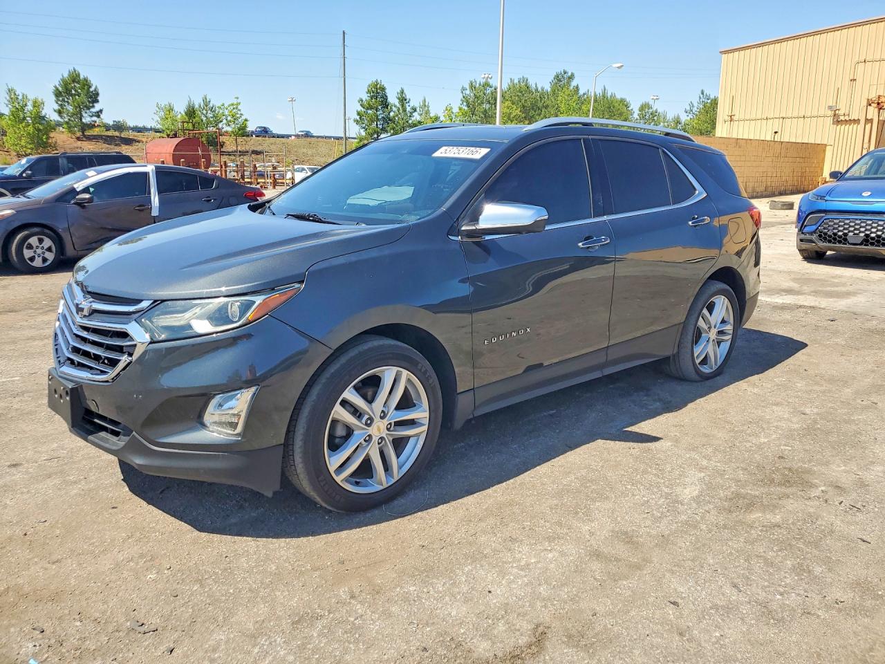 Salvage Chevrolet Equinox Image
