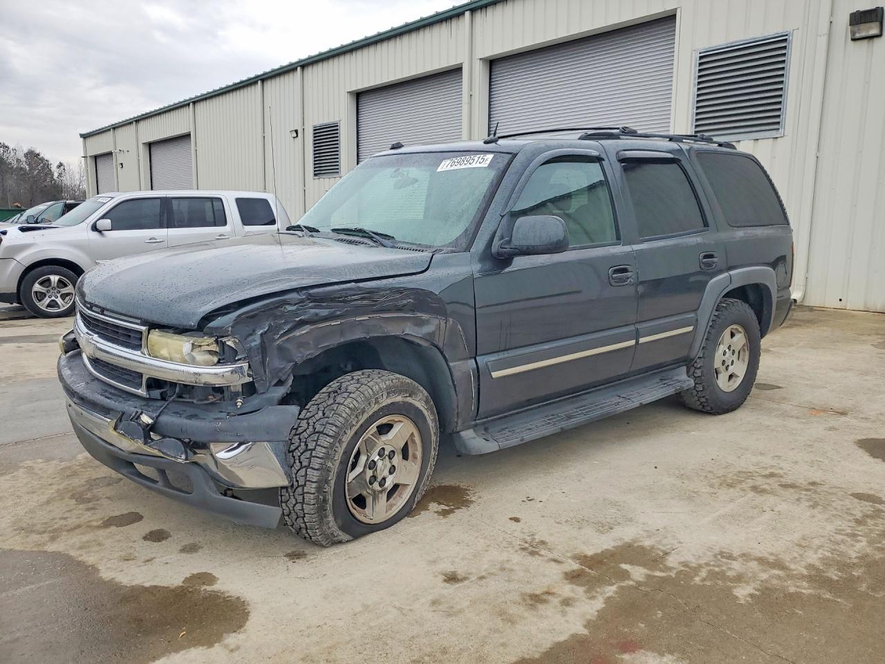 Salvage Chevrolet Tahoe Image