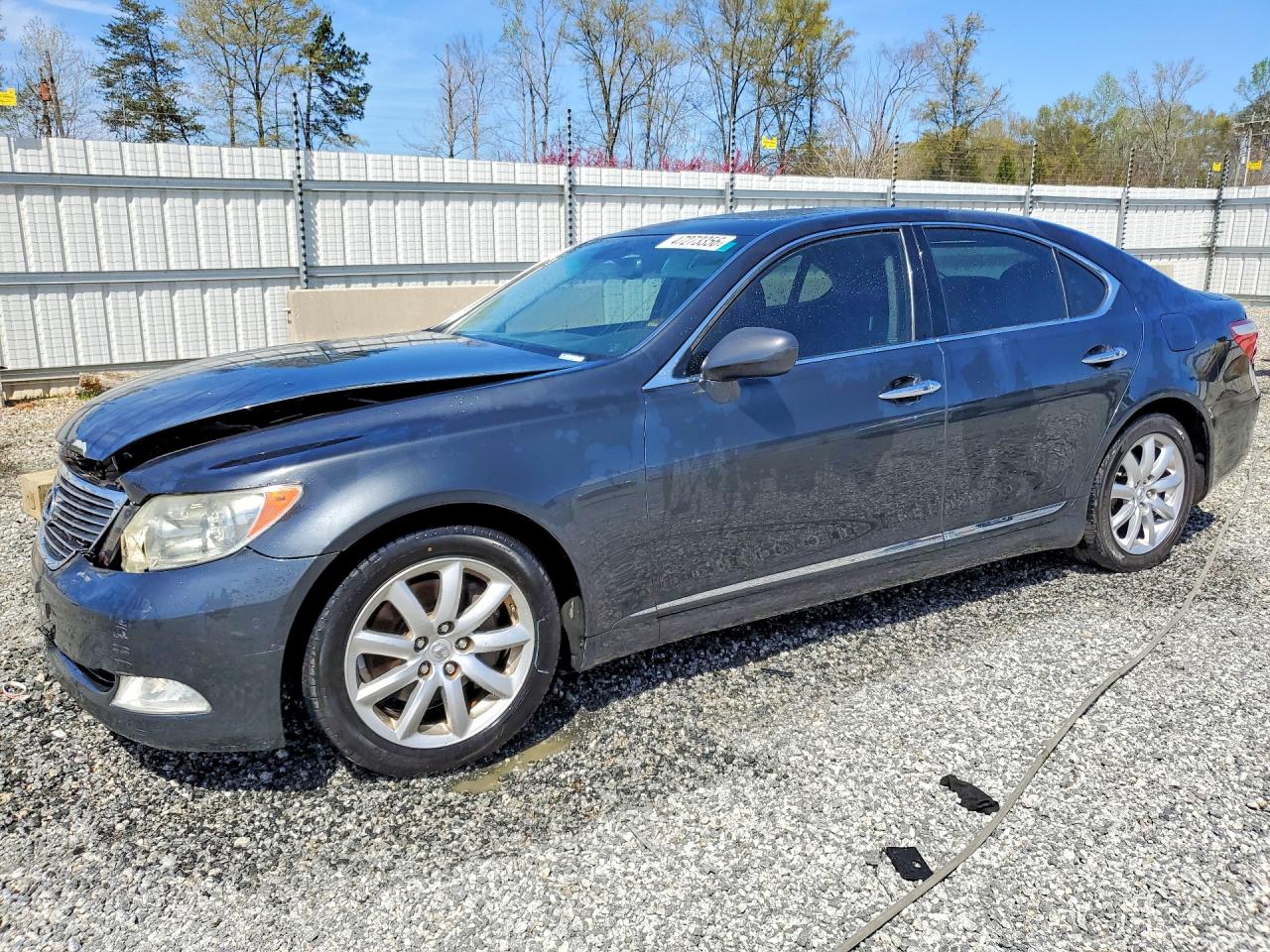 Salvage Lexus LS Image
