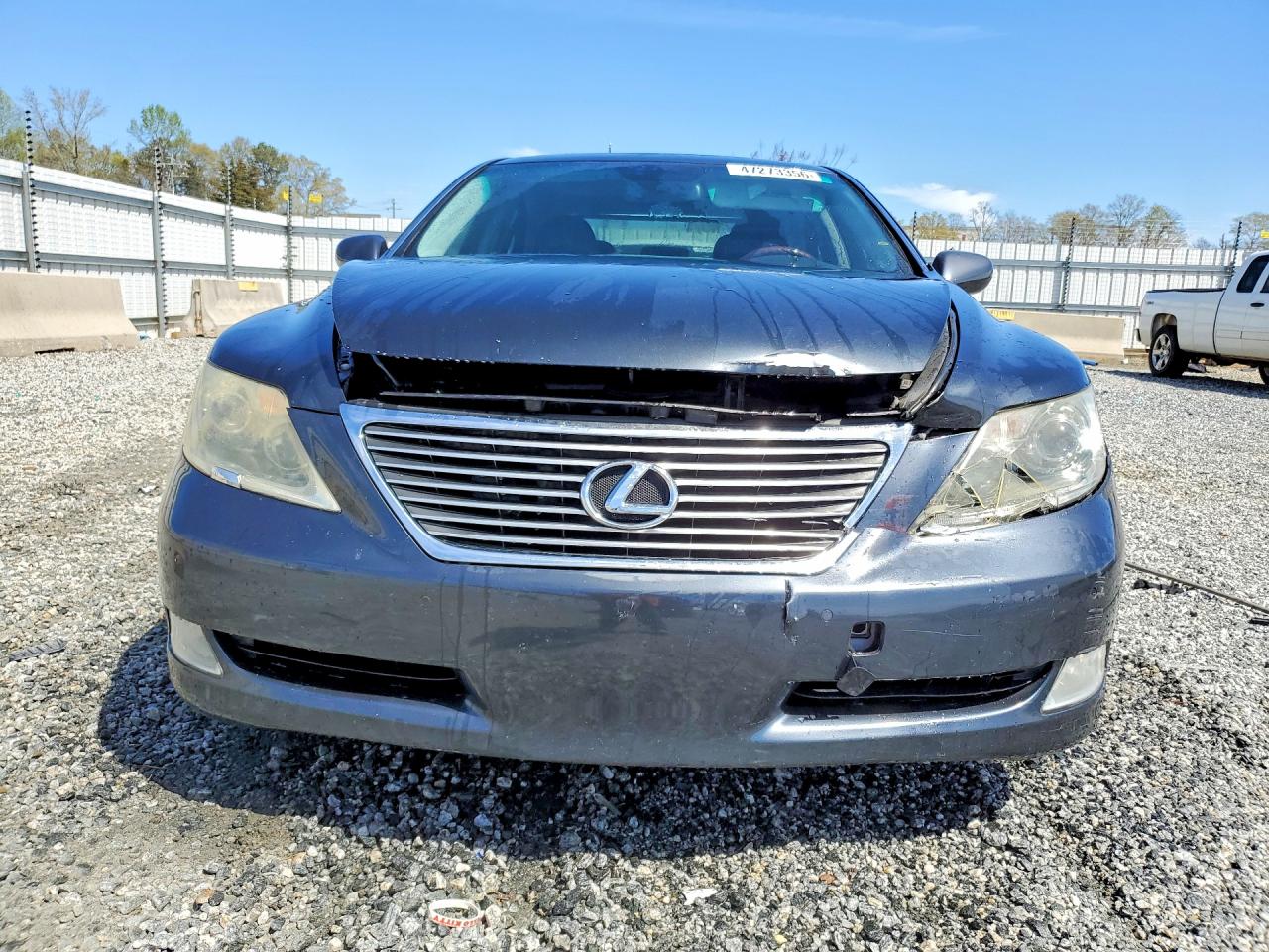 Lexus LS Base