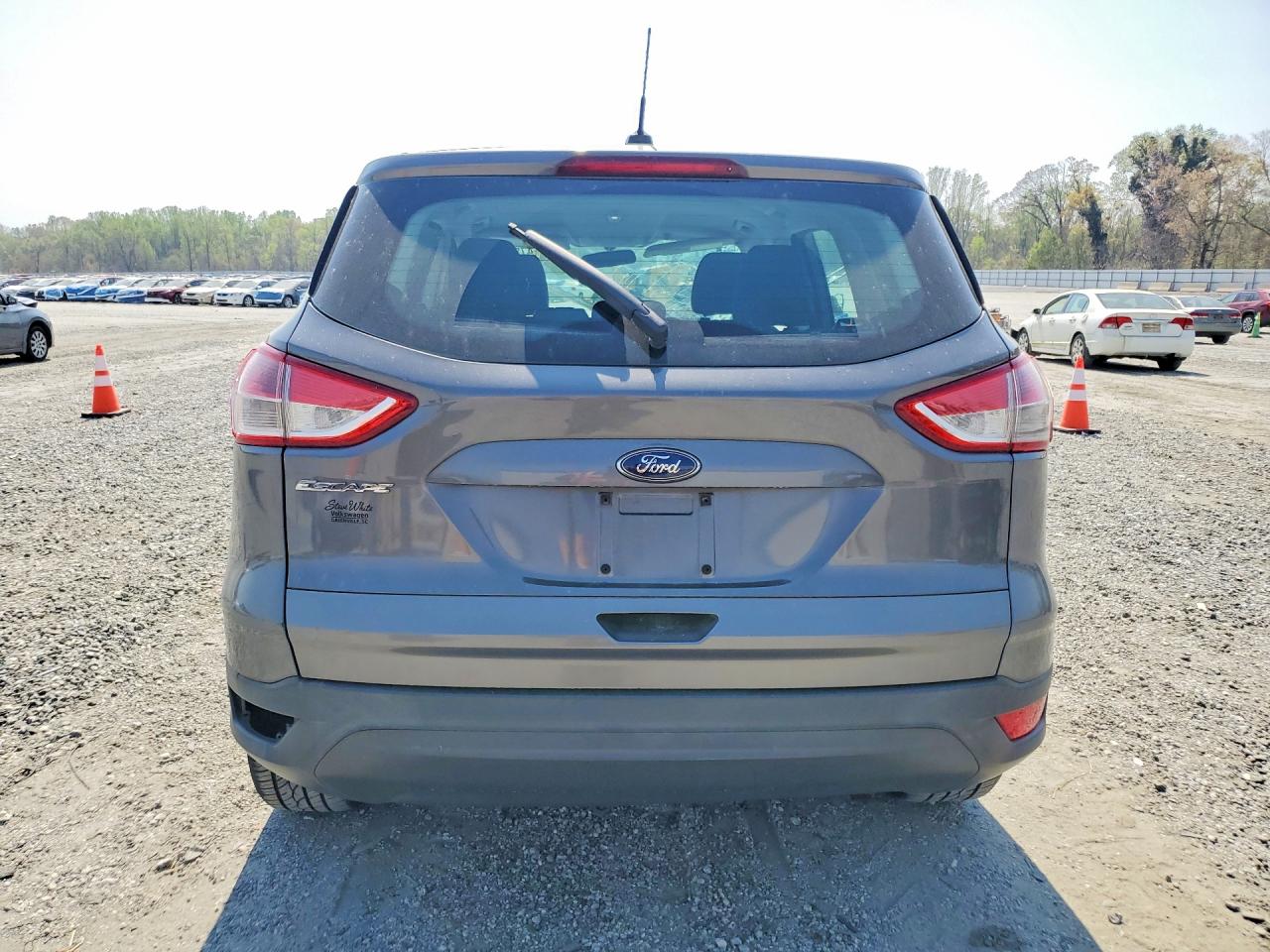 Ford Escape S