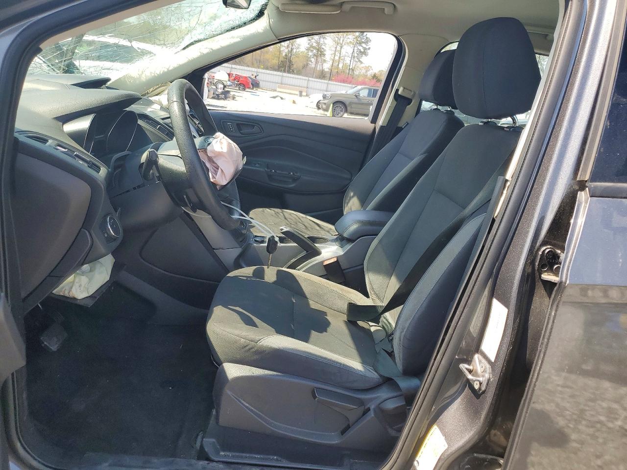 Ford Escape S