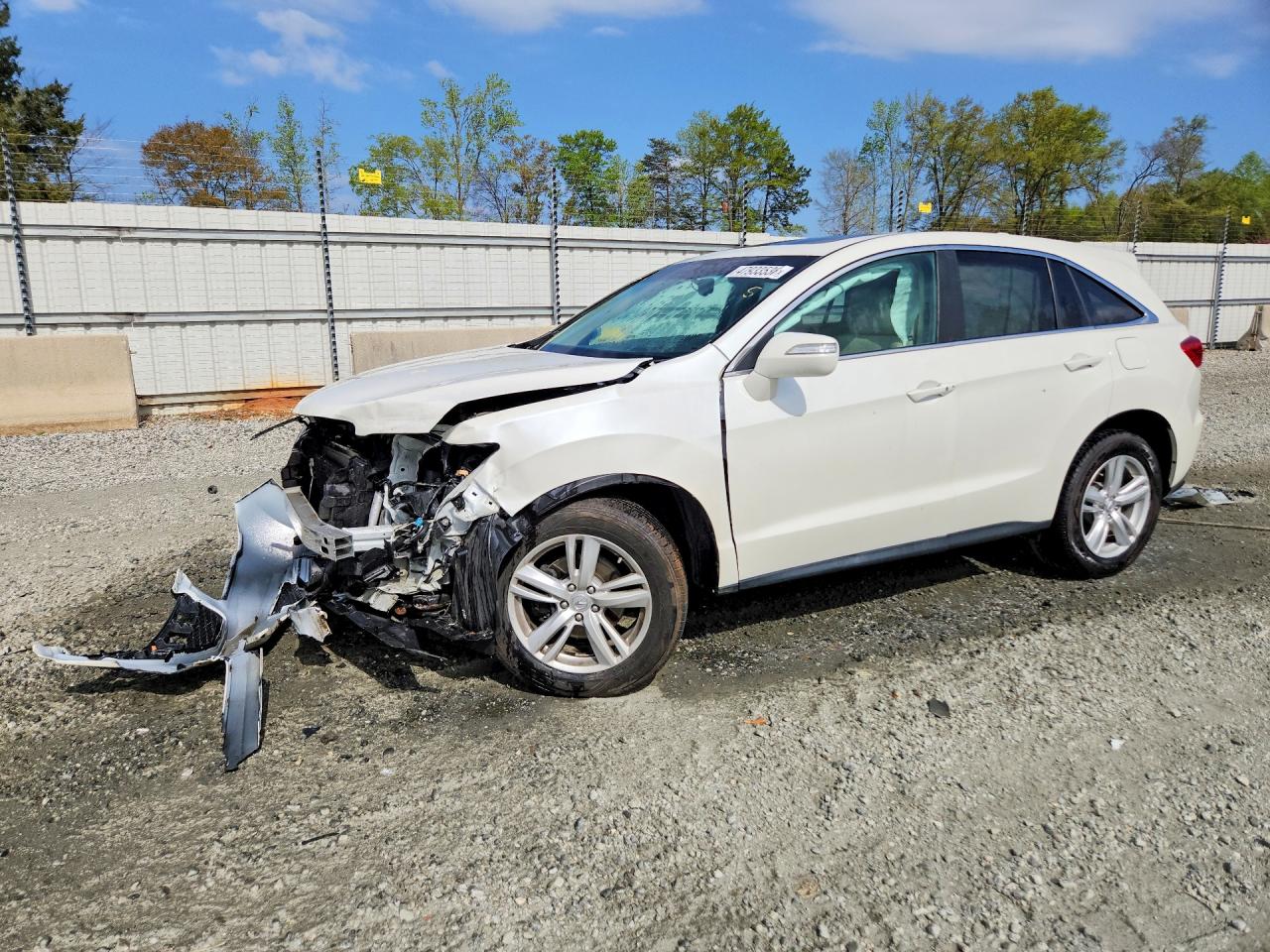 Salvage Acura RDX Image