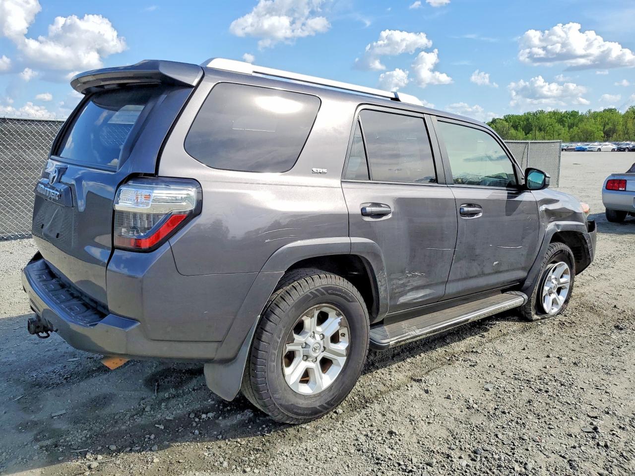 Toyota 4Runner Sr5