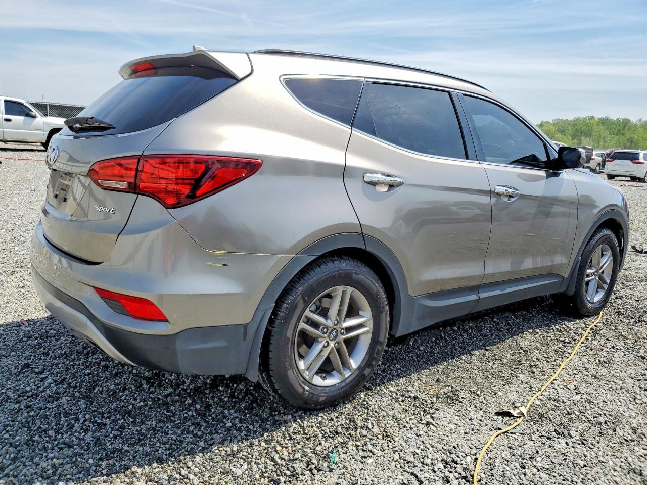 Hyundai SANTA FE 2.4l