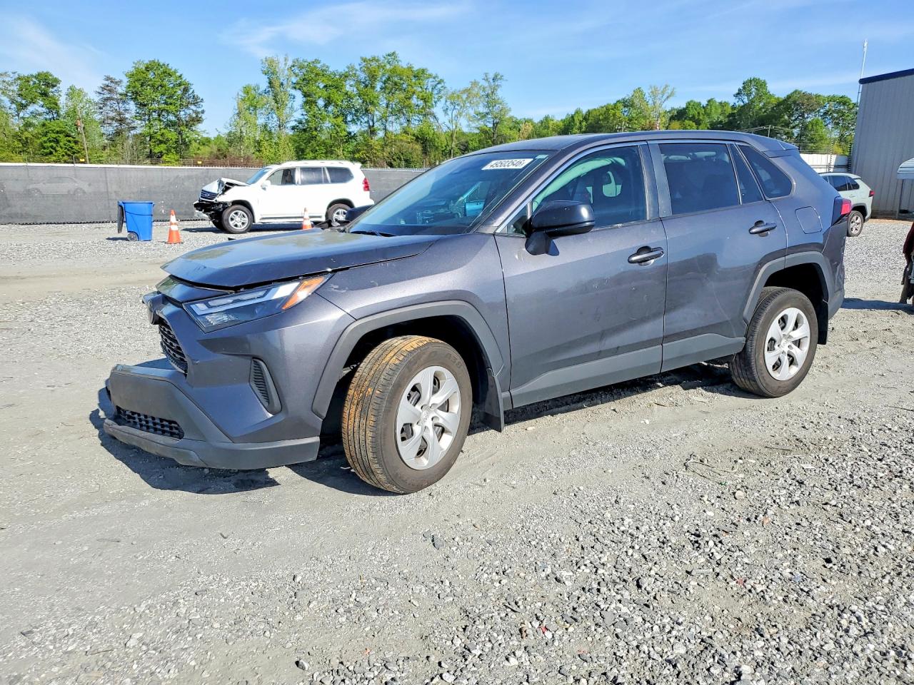 Salvage Toyota RAV4 Image