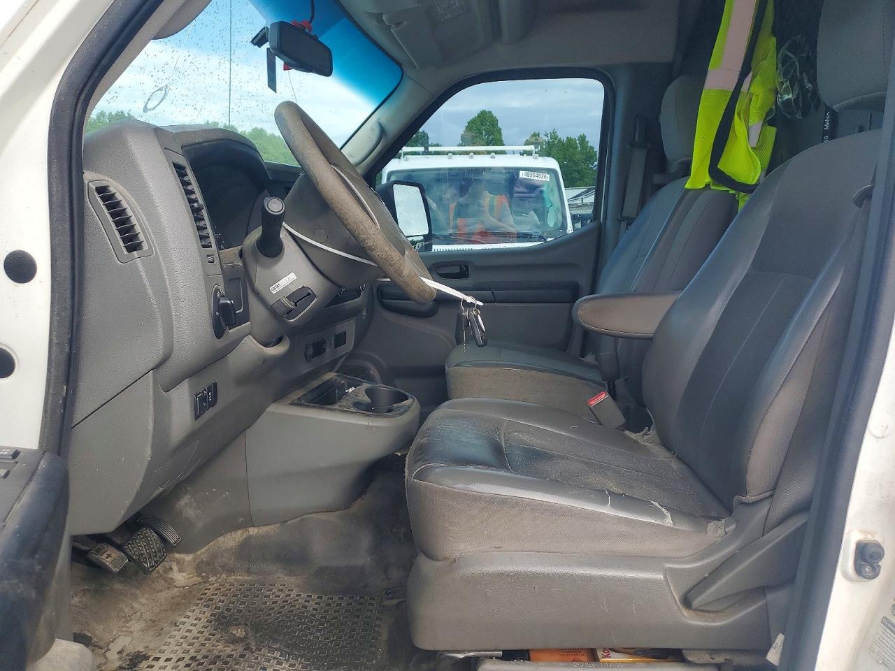 Nissan Nv 2500 Hd S