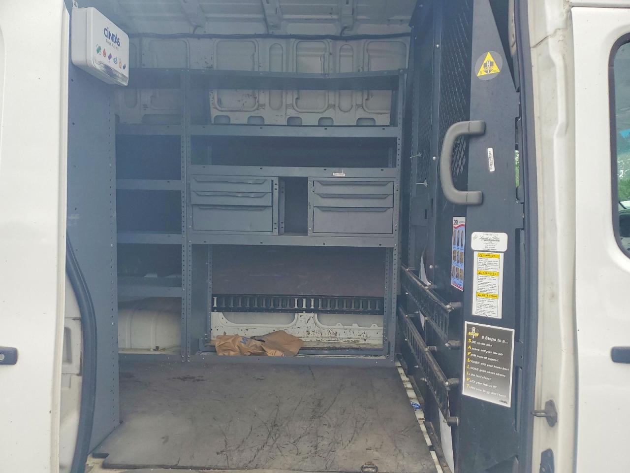 Nissan Nv 3500 Hd S