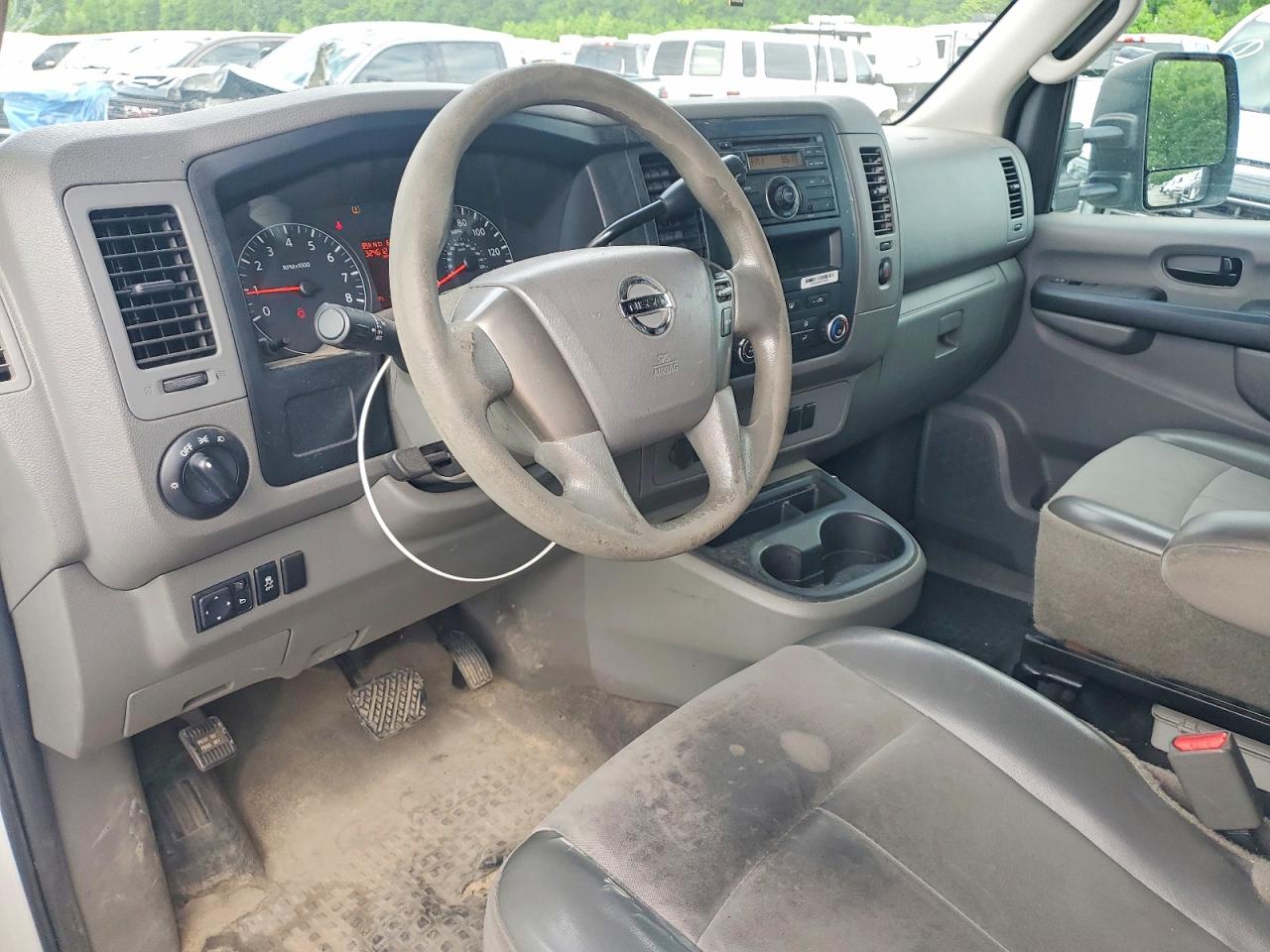Nissan Nv 3500 Hd S