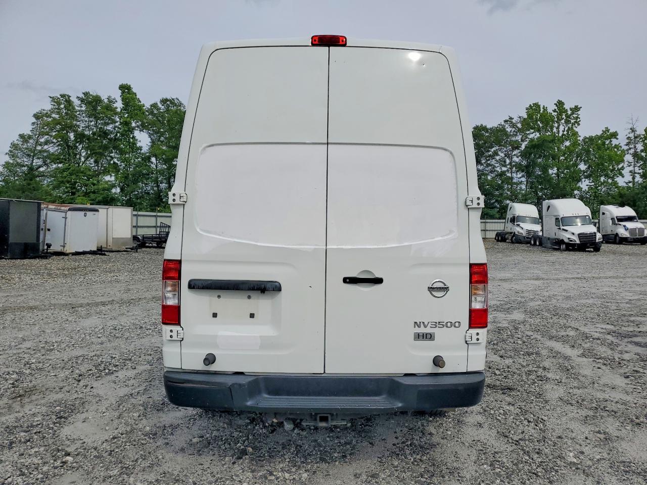 Nissan Nv 3500 Hd S