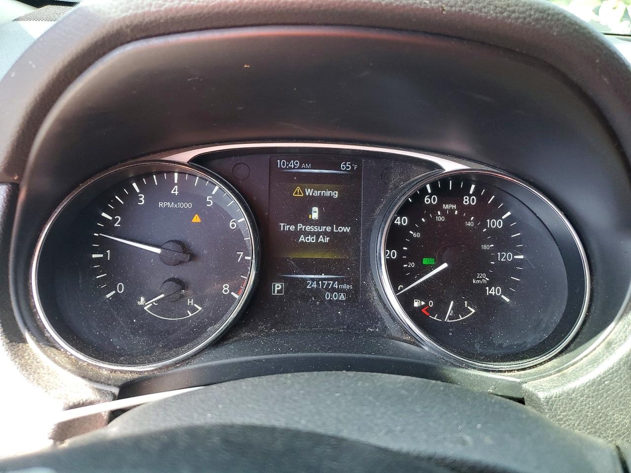 Nissan Rogue S