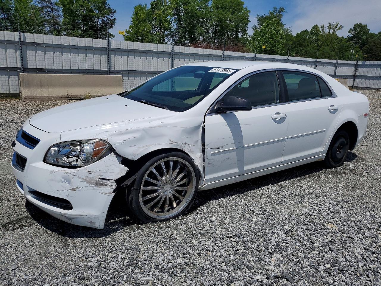 Salvage Chevrolet Malibu Image
