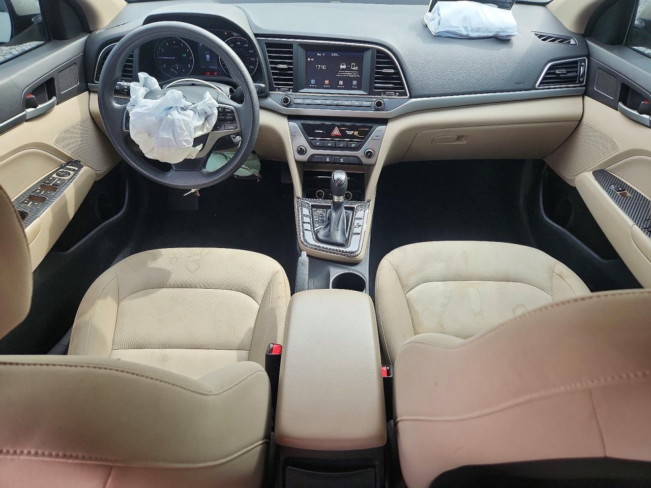 Hyundai ELANTRA Sel