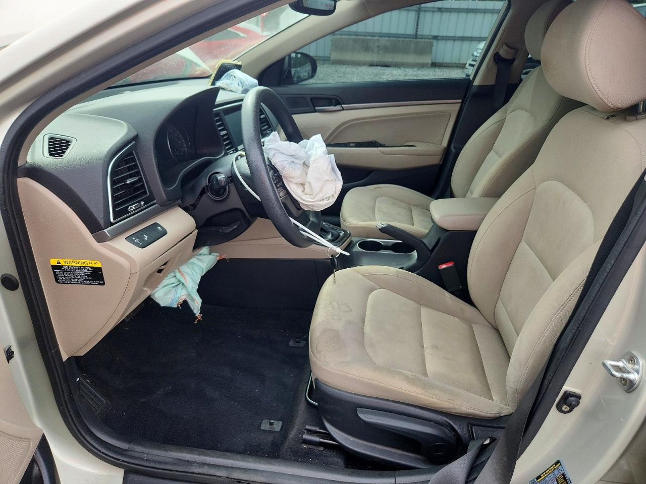 Hyundai ELANTRA Sel