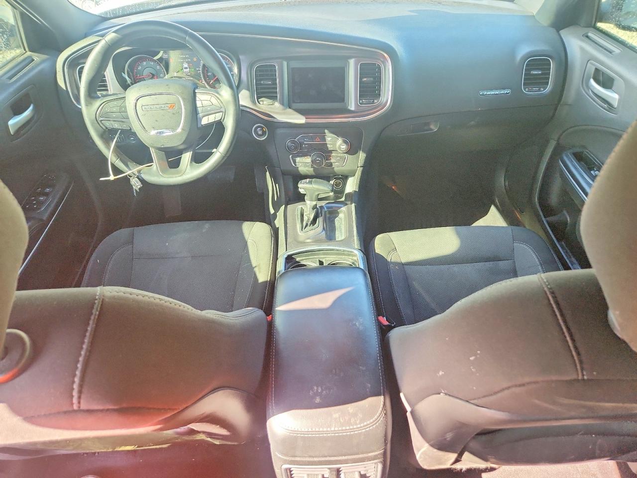 Dodge Charger Sxt