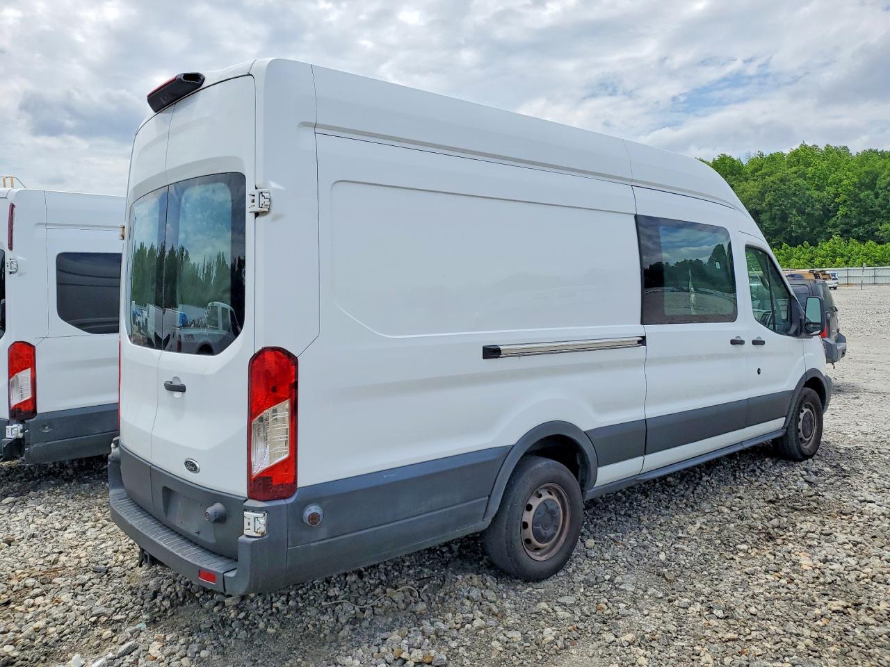 Ford Transit T-350