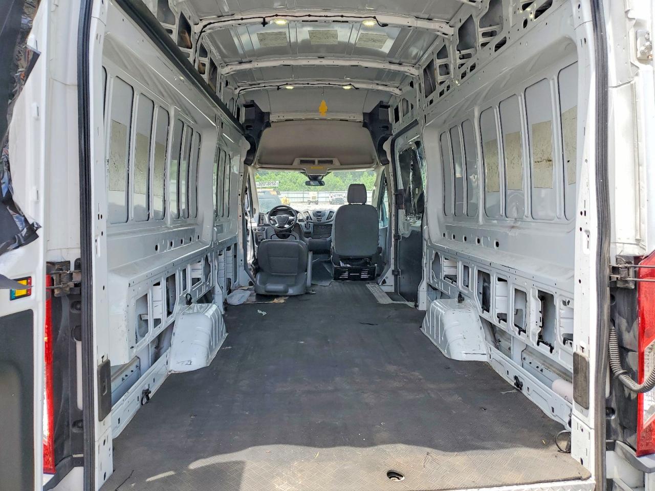 Ford Transit T-350