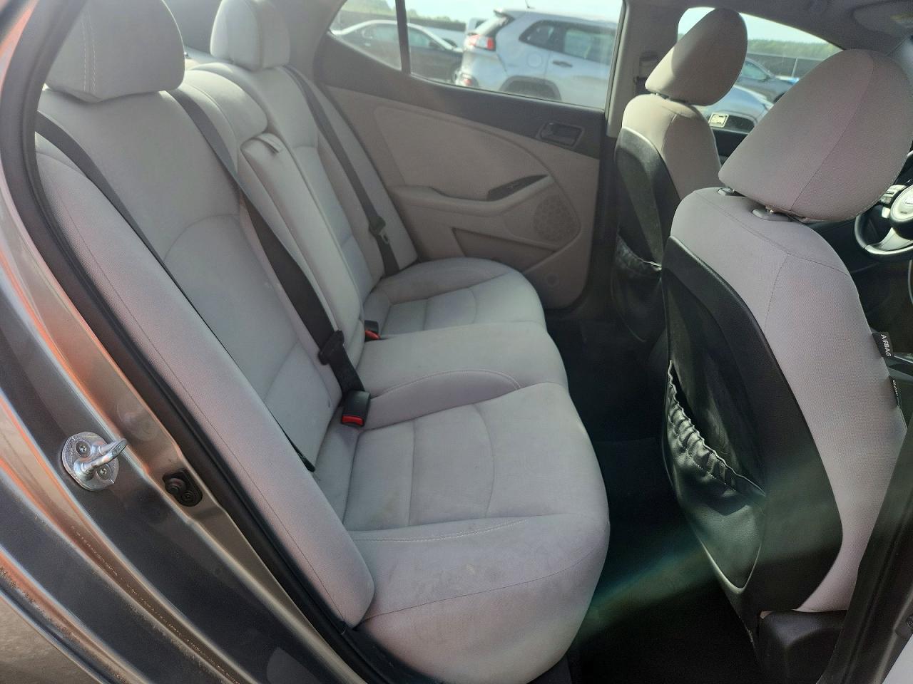 Kia Optima Lx