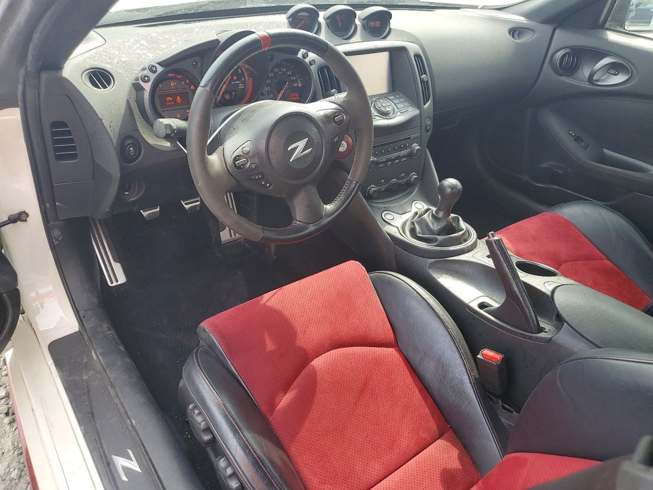 Nissan 370Z Nismo Tech
