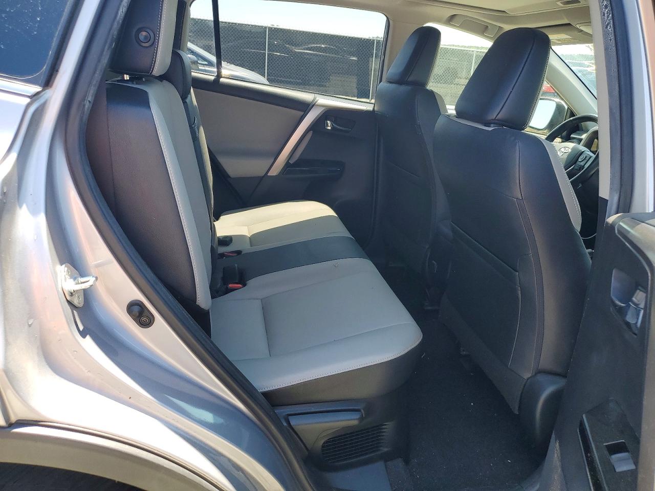 Toyota RAV4 Limited