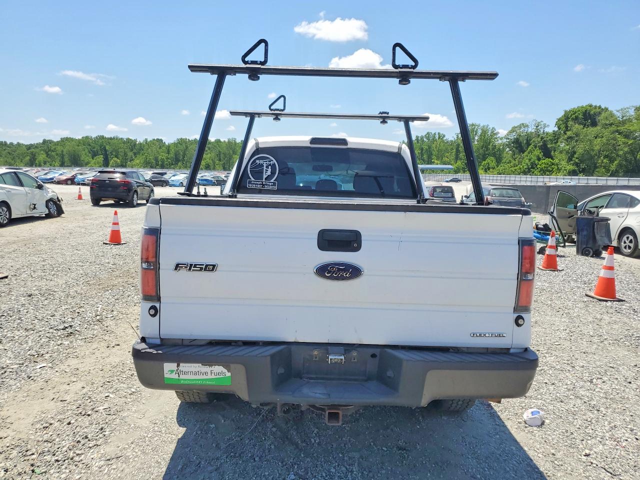 Ford F-150 Super Cab